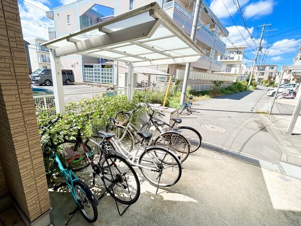 駐輪場