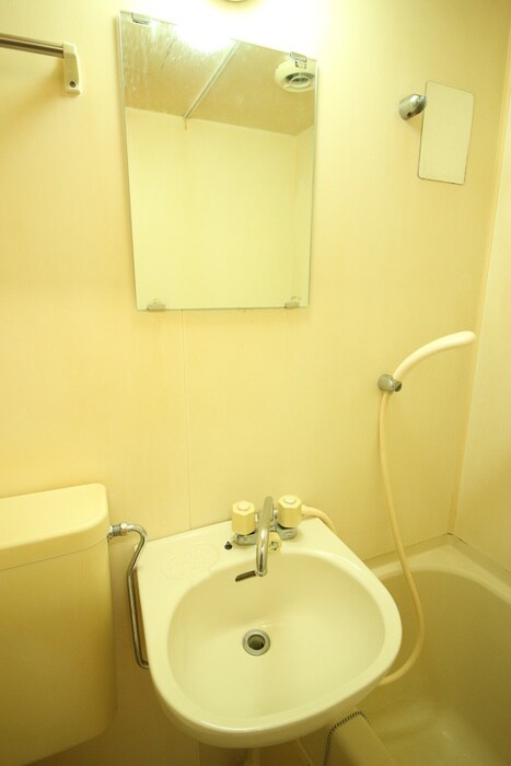 物件内観写真15　(洗面)