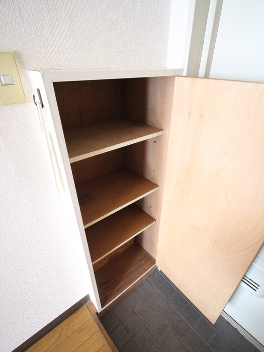 物件内観写真17　(靴箱)