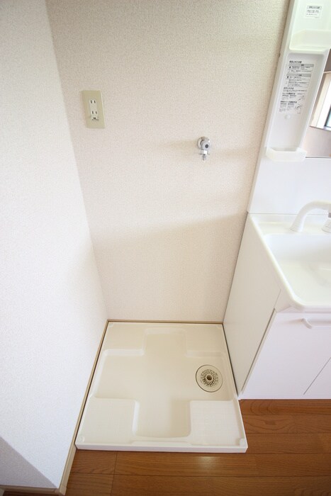 物件内観写真18　(廊下)