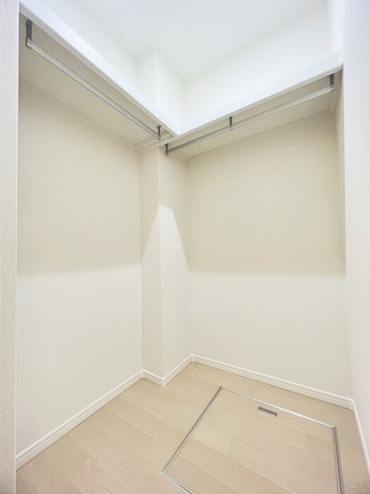 物件内観写真15　(収納)