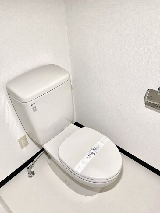 物件内観写真13　(トイレ)