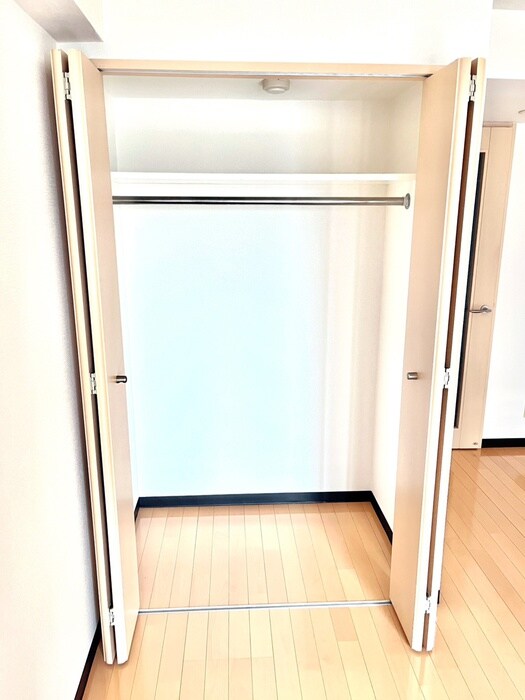 物件内観写真18　(収納)