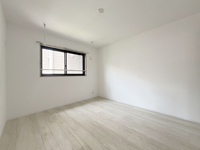 物件内観写真14　(居室)