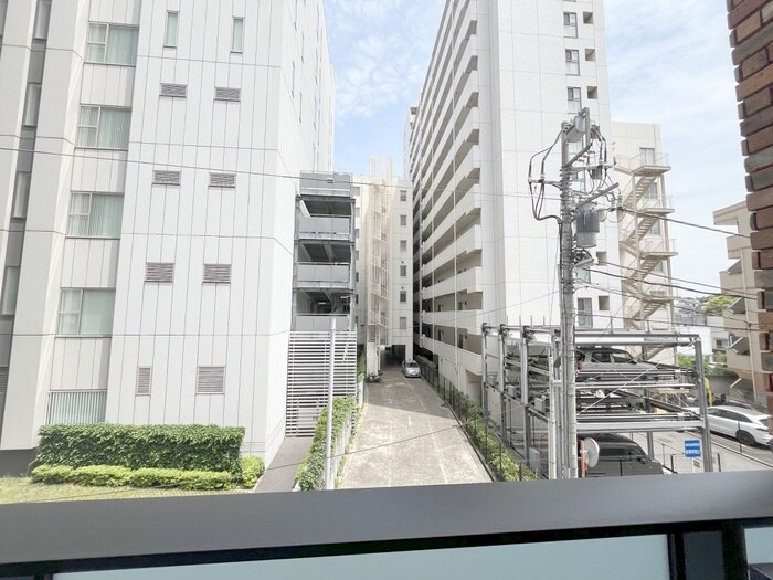 物件内観写真22　(室内からの展望)