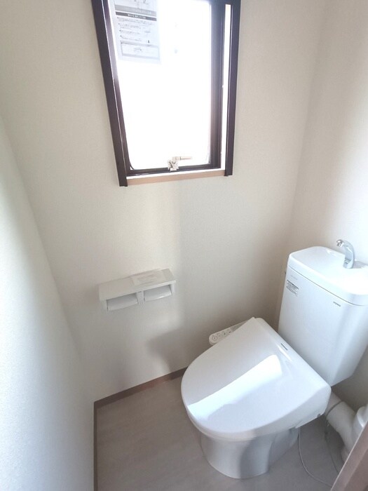 物件内観写真13　(トイレ)