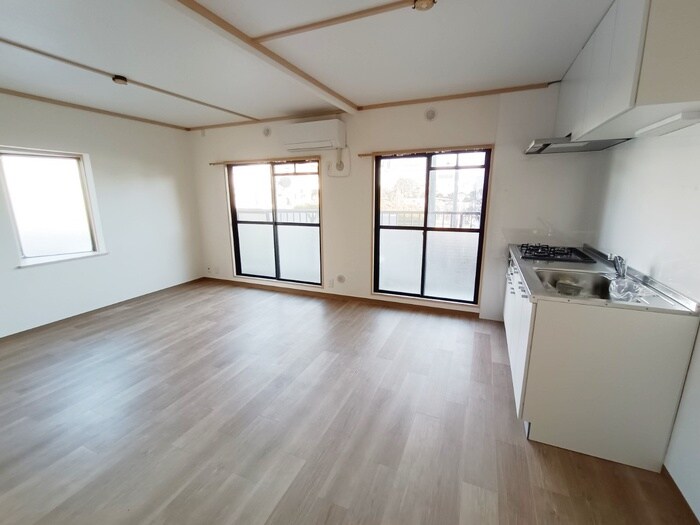 物件内観写真21　(居室)