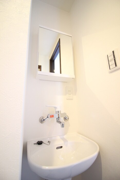 物件内観写真10　(洗面)