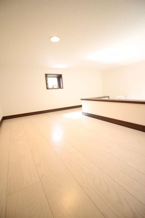 物件内観写真12　(ロフト)