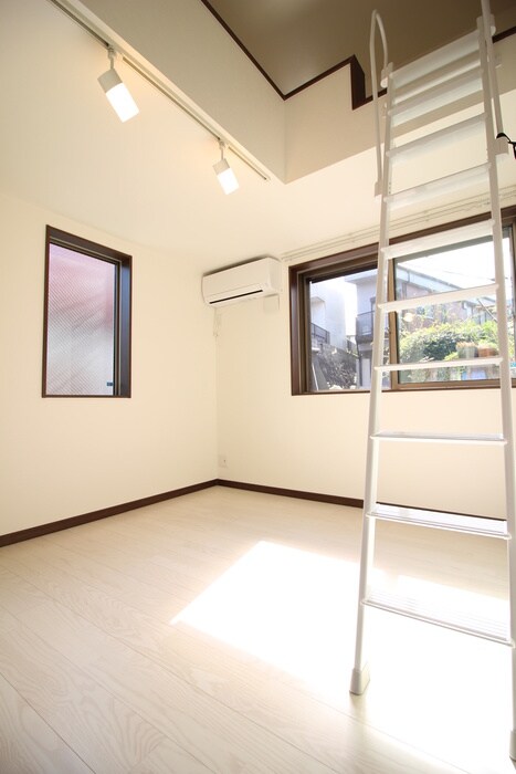 物件内観写真17　(居室)