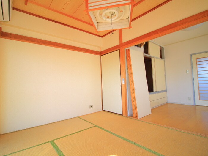 物件内観写真10　(居室)