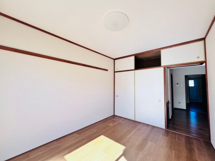 物件内観写真10　(居室)