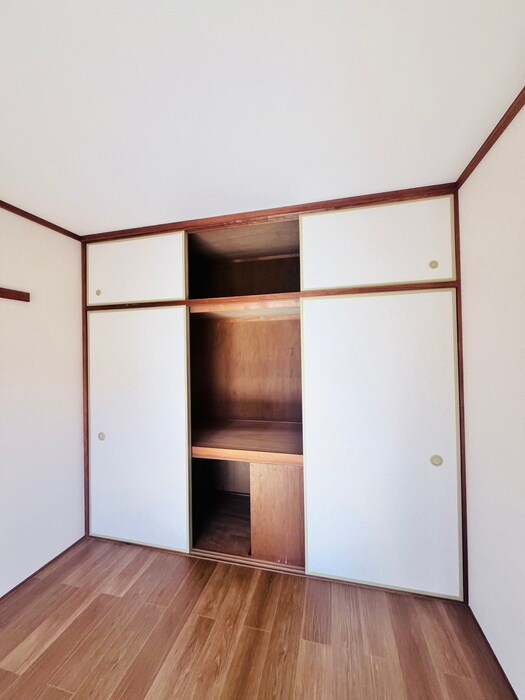 物件内観写真11　(収納)