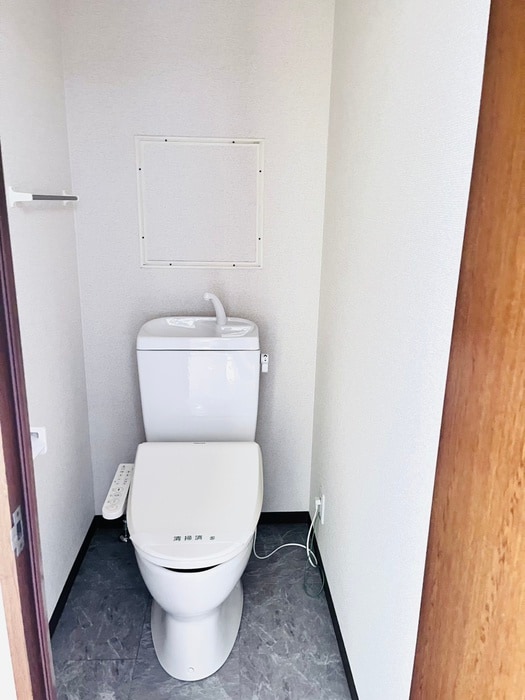 物件内観写真16　(トイレ)