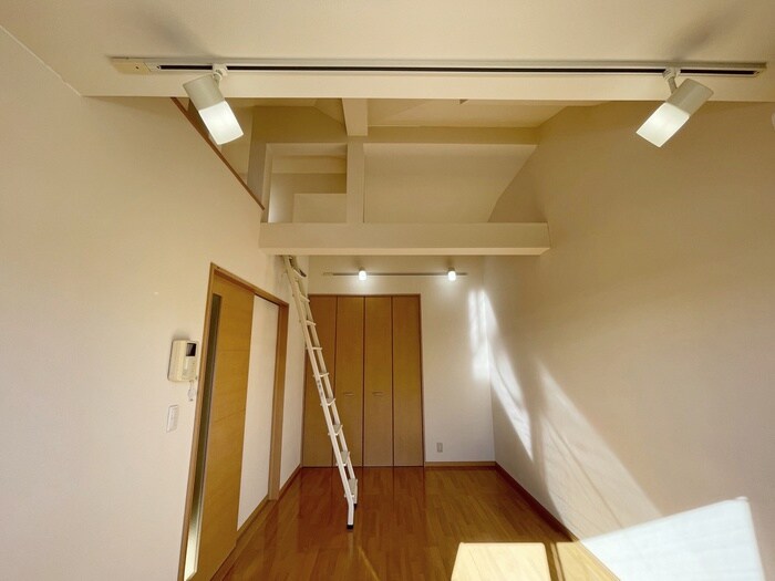 物件内観写真9　(居室)