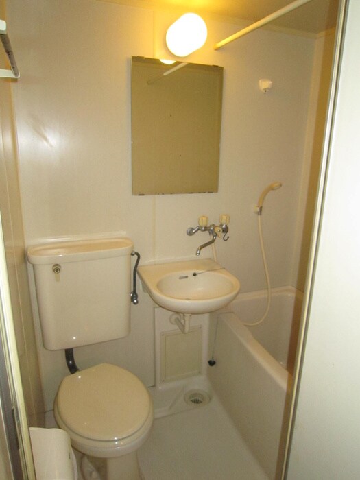 物件内観写真13　(バス／シャワールーム等)