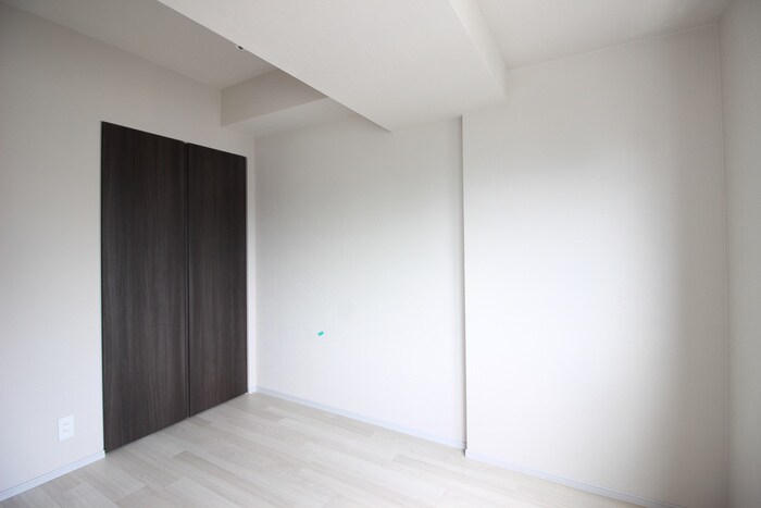 物件内観写真18　(居室)