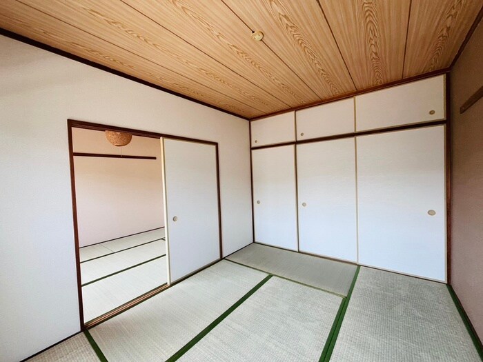 物件内観写真10　(居室)