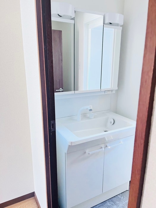 物件内観写真12　(洗面)