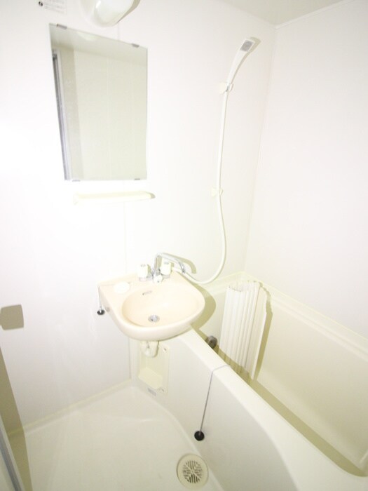 物件内観写真10　(バス／シャワールーム等)