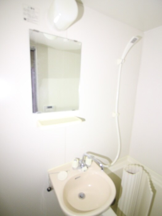 物件内観写真12　(洗面)