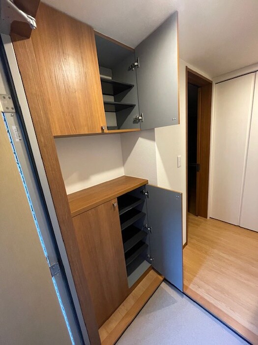 物件内観写真13　(靴箱)
