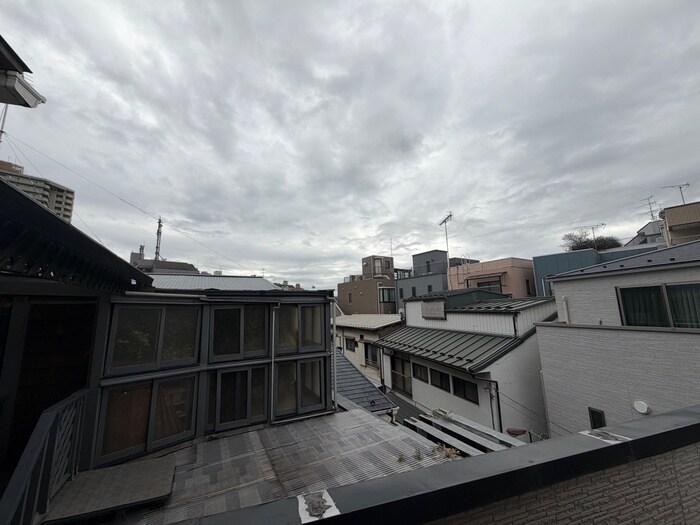 物件内観写真17　(室内からの展望)