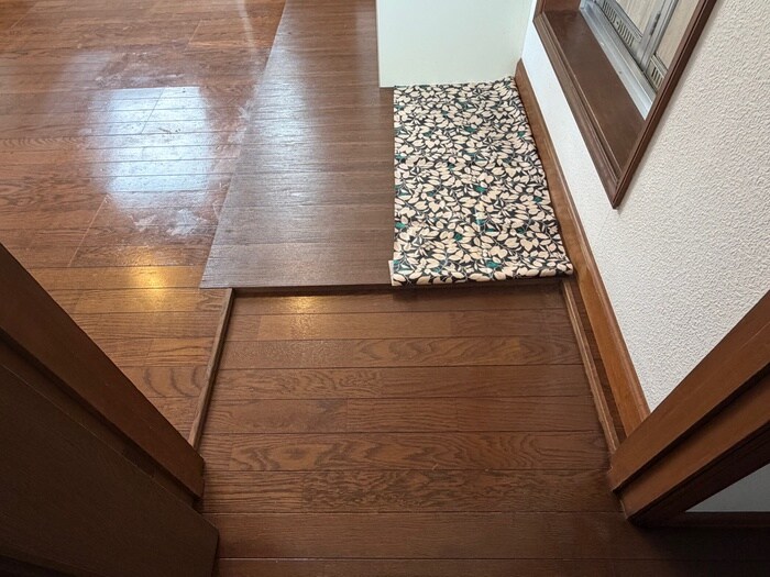 物件内観写真19　(玄関)