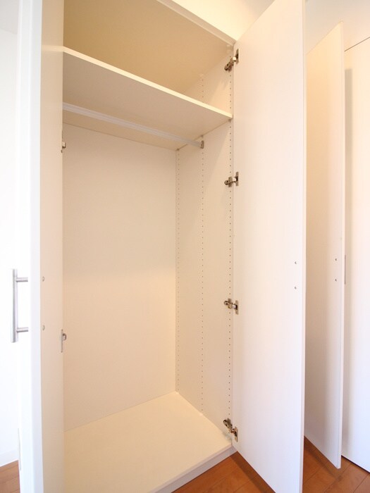 物件内観写真14　(収納)