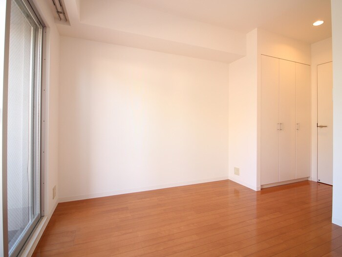 物件内観写真18　(居室)