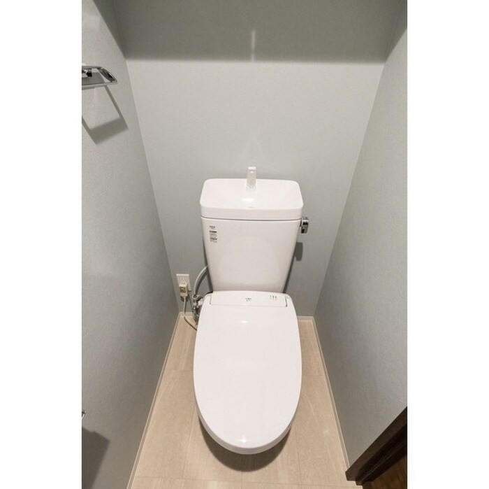 物件内観写真14　(トイレ)