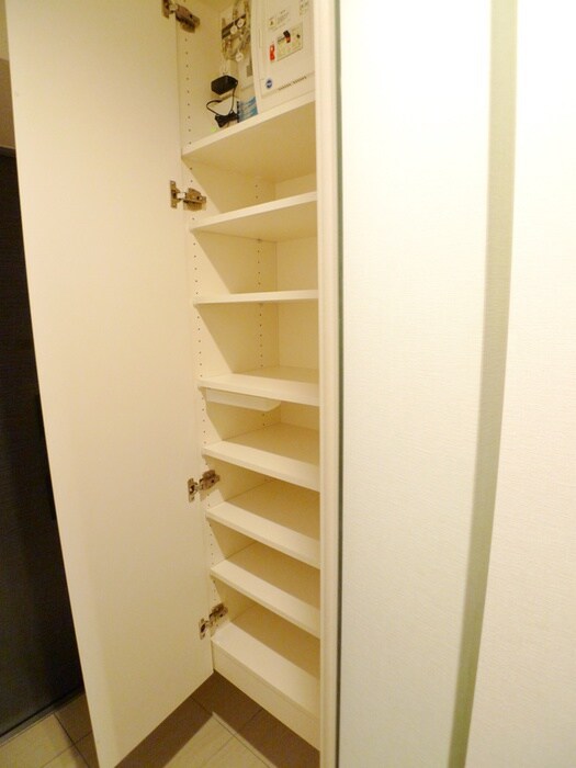 物件内観写真22　(靴箱)