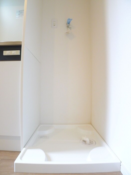 物件内観写真20　(洗濯機置場)