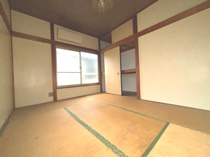 物件内観写真8　(居室)