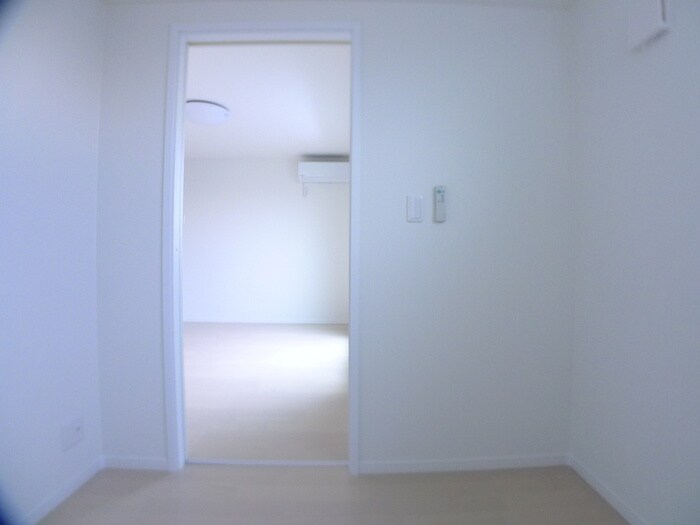 物件内観写真10　(居室)