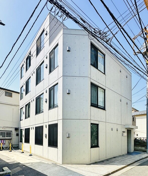 物件外観写真1　(外観写真)