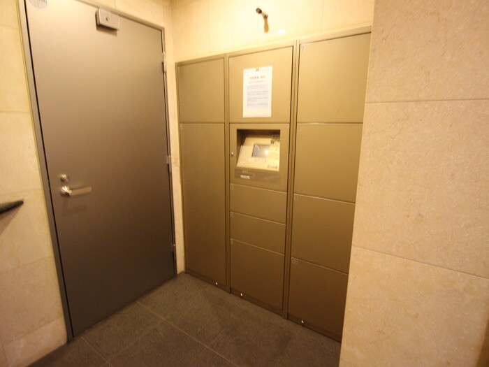 物件外観写真6　(建物設備)