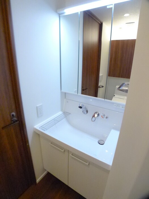 物件内観写真15　(洗面)