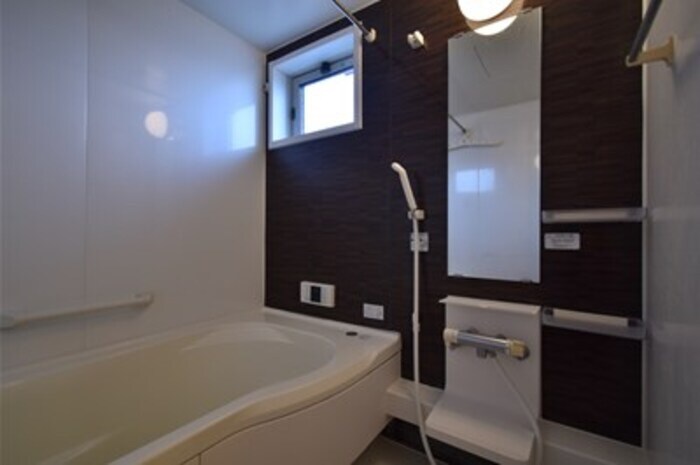 物件内観写真4　(バス／シャワールーム等)