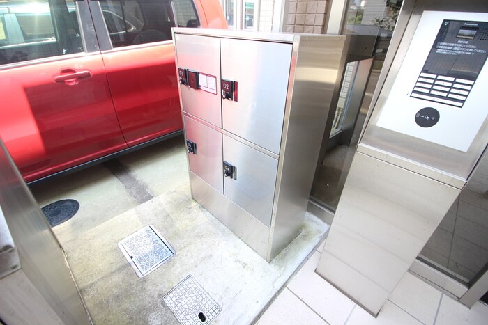 物件外観写真4　(建物設備)