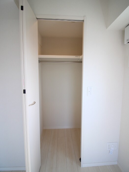 物件内観写真10　(収納)