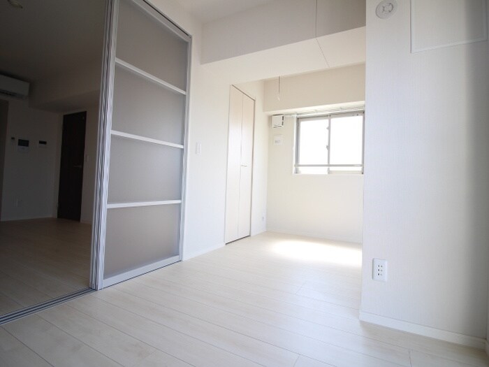 物件内観写真18　(居室)