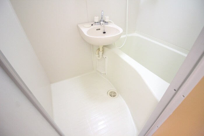 物件内観写真10　(バス／シャワールーム等)