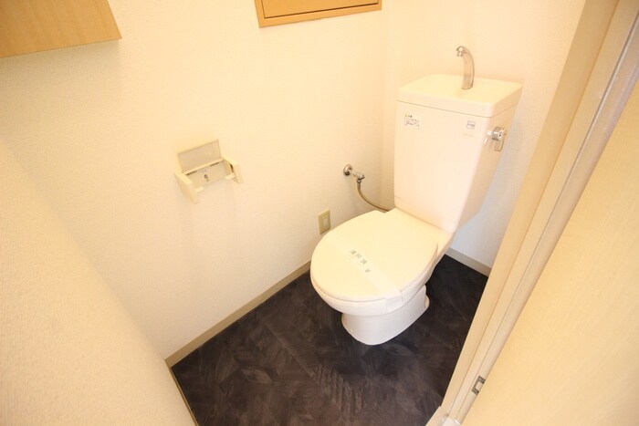 物件内観写真11　(トイレ)