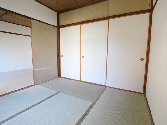 物件内観写真12　(居室)