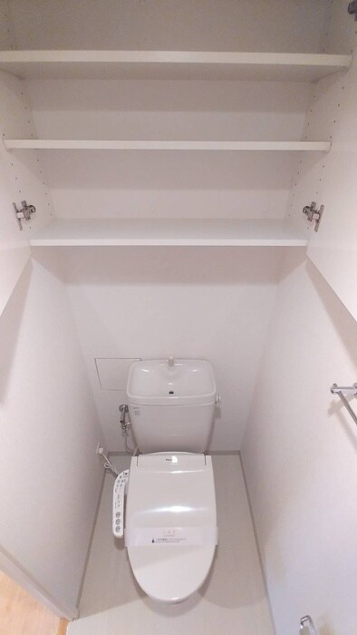 物件内観写真15　(トイレ)