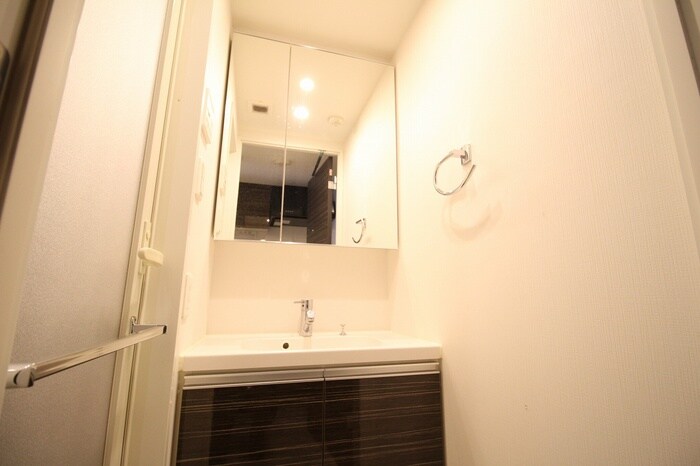 物件内観写真14　(洗面)