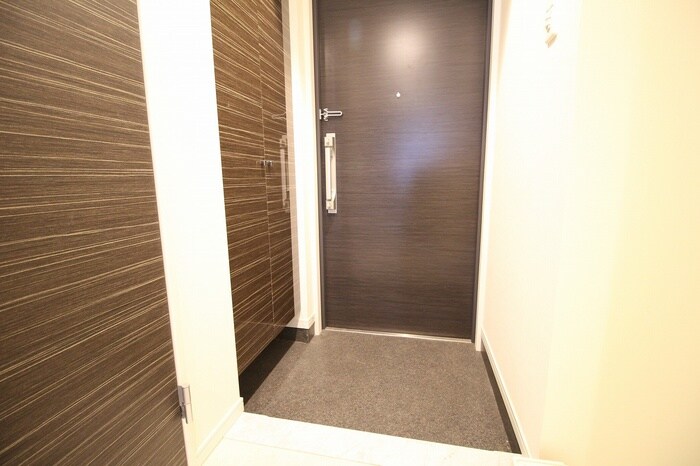 物件内観写真20　(玄関)