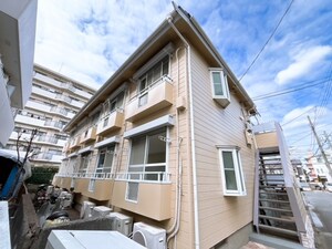 メゾンエルジェ外観写真