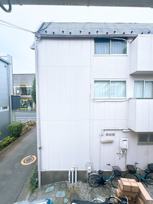 物件内観写真15　(室内からの展望)